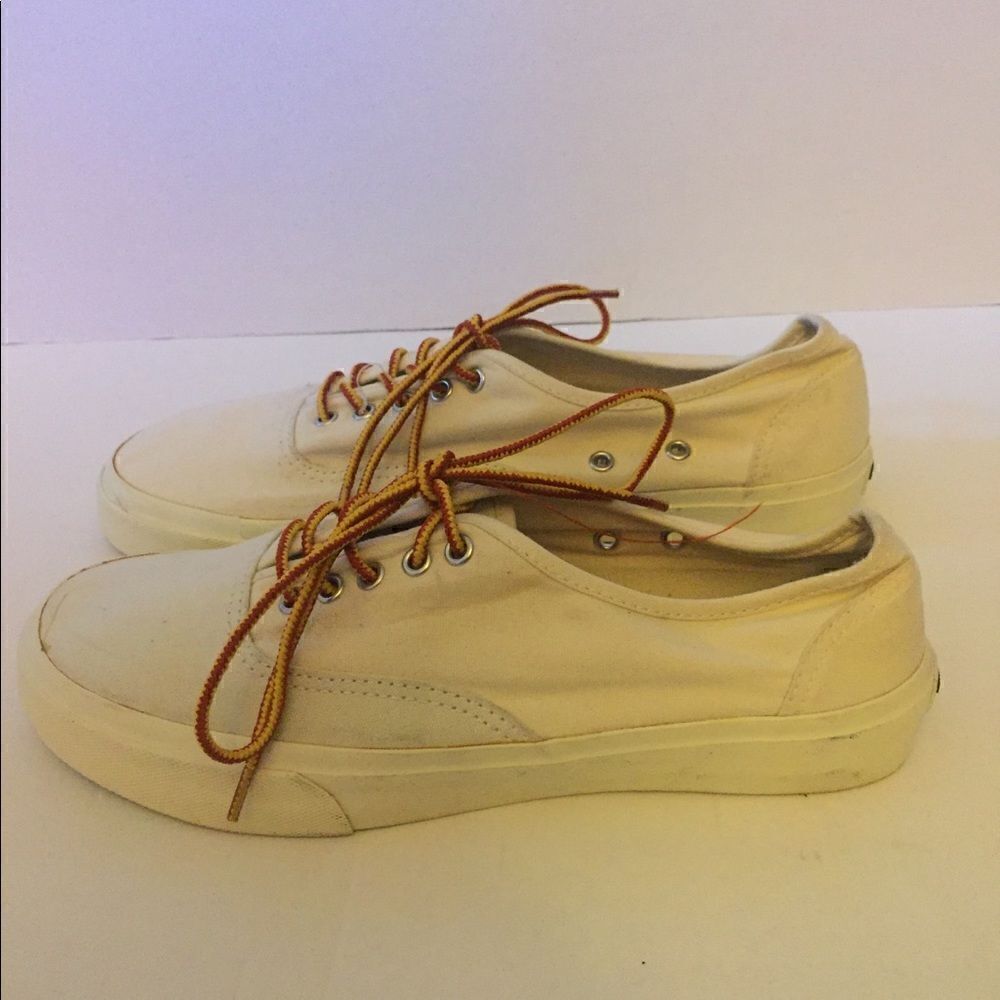 American Eagle Outfitters Boat Shoe